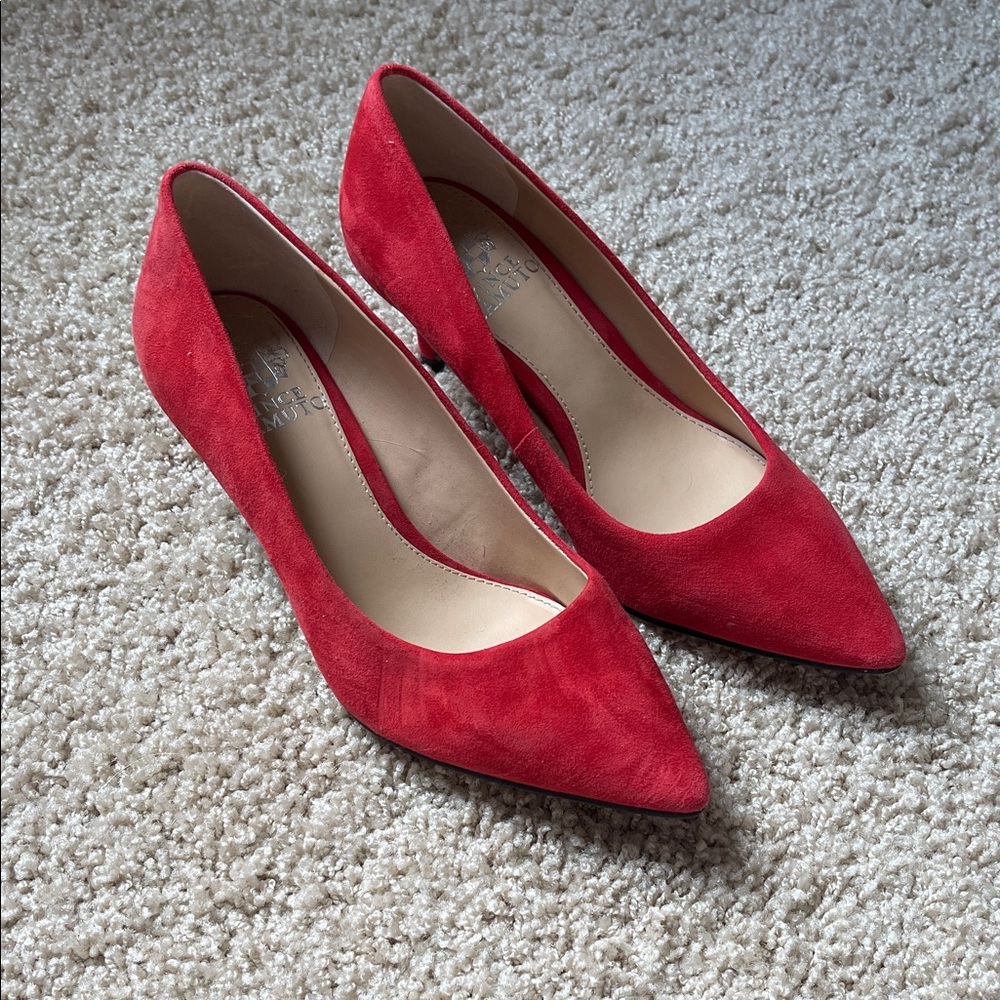 Vince Camuto Elegant Red Suede Women's Pumps